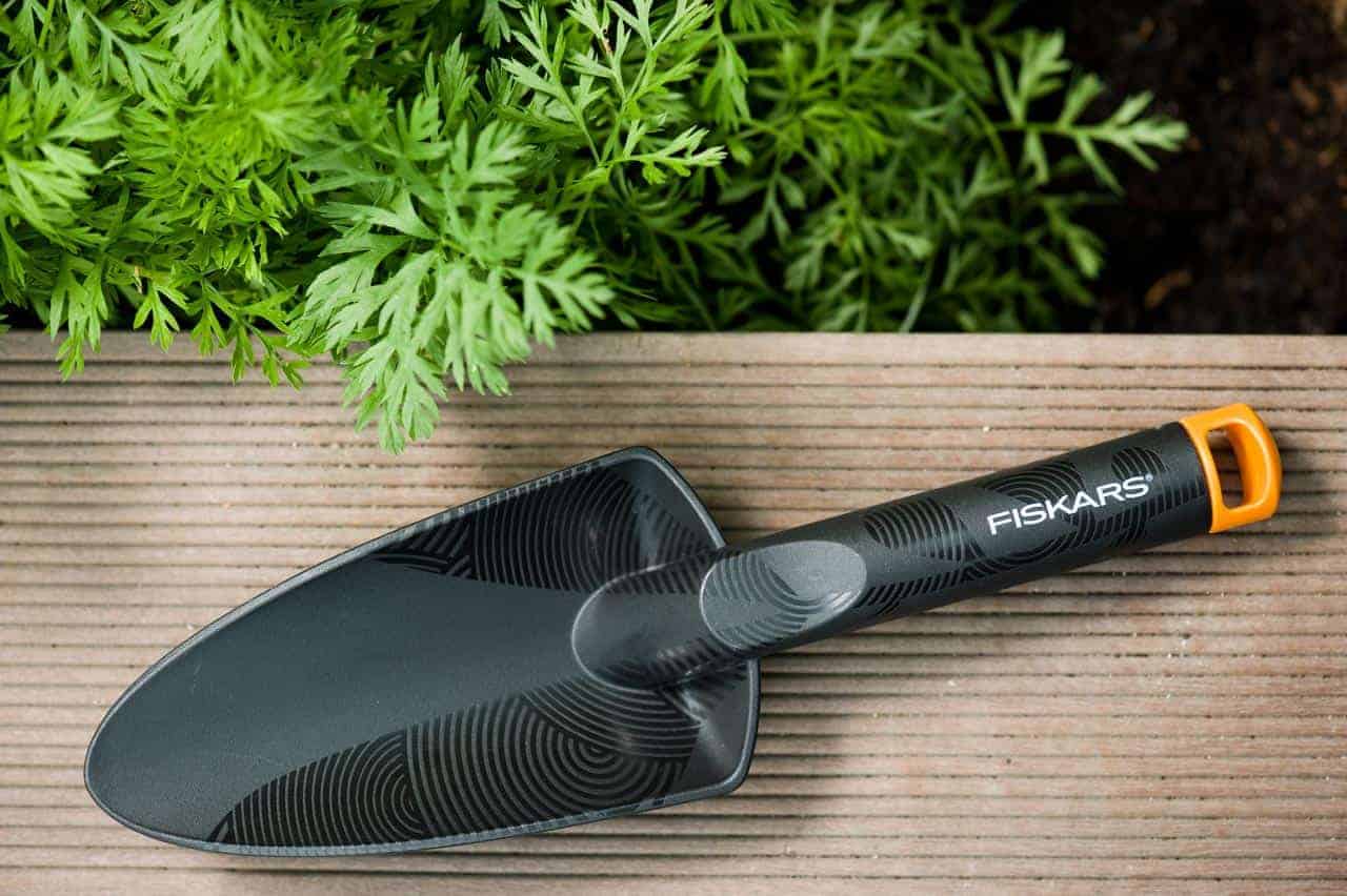 fiskars_lopatka_137000_4